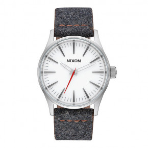Přejít na produkt Hodinky Nixon Sentry 38 Leather grey/tan 2018
