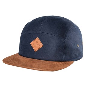 Przejść do produktu Czapka z daszkiem Globe Wallace 5 Panel navy 2017