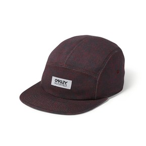 Prejsť na produkt Šiltovka Oakley Factory Pilot Five-Panel purple night 2016