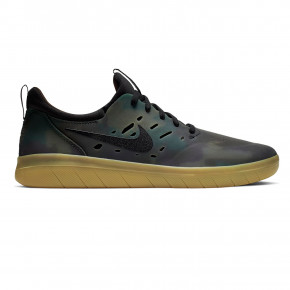 Přejít na produkt Tenisky Nike SB Nyjah Free multi-color/black-gum light brwn 2019