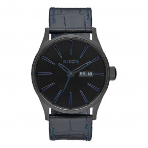 Prejsť na produkt Hodinky Nixon Sentry Leather navy gator 2017