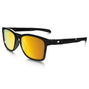 Prejsť na produkt Slnečné okuliare Oakley Catalyst polished black 2016