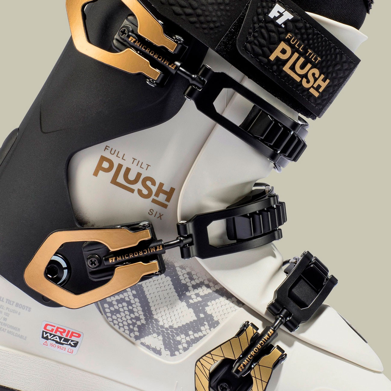 Full Tilt Plush 6 Grip Walk beige/black Snowboard Zezula
