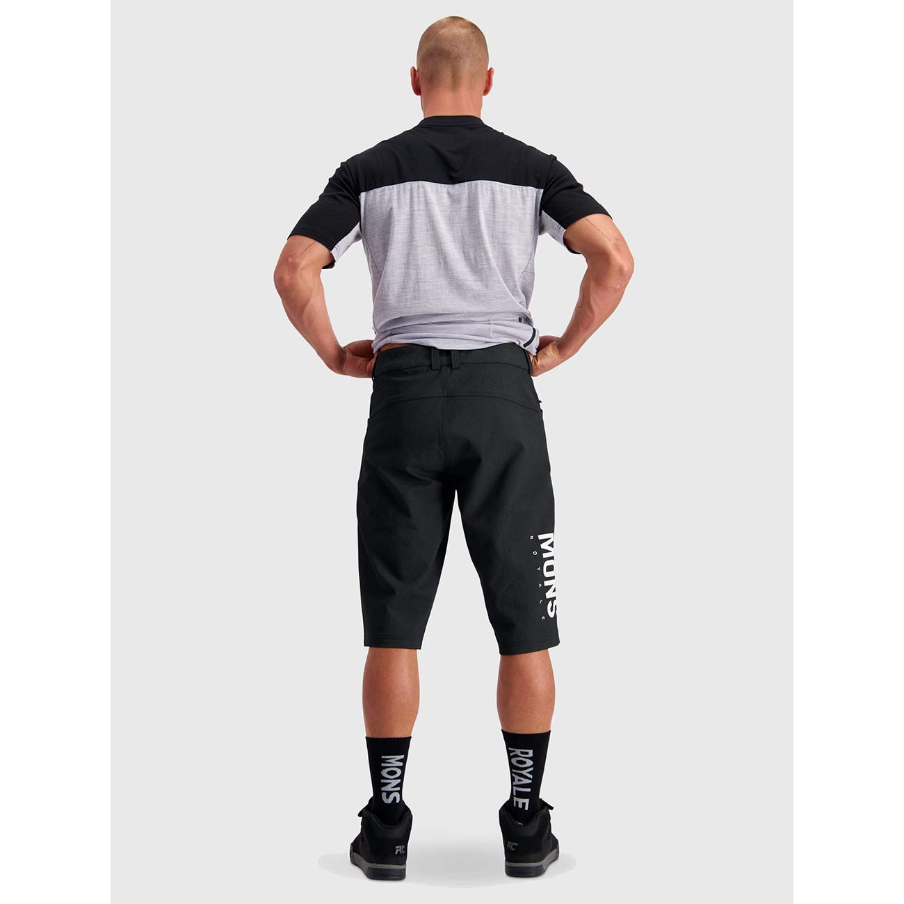 mons royale momentum bike shorts