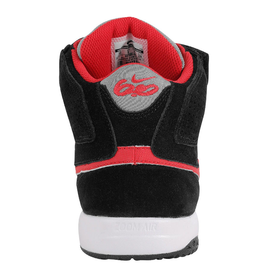 nike 6.0 zoom mogan mid 2