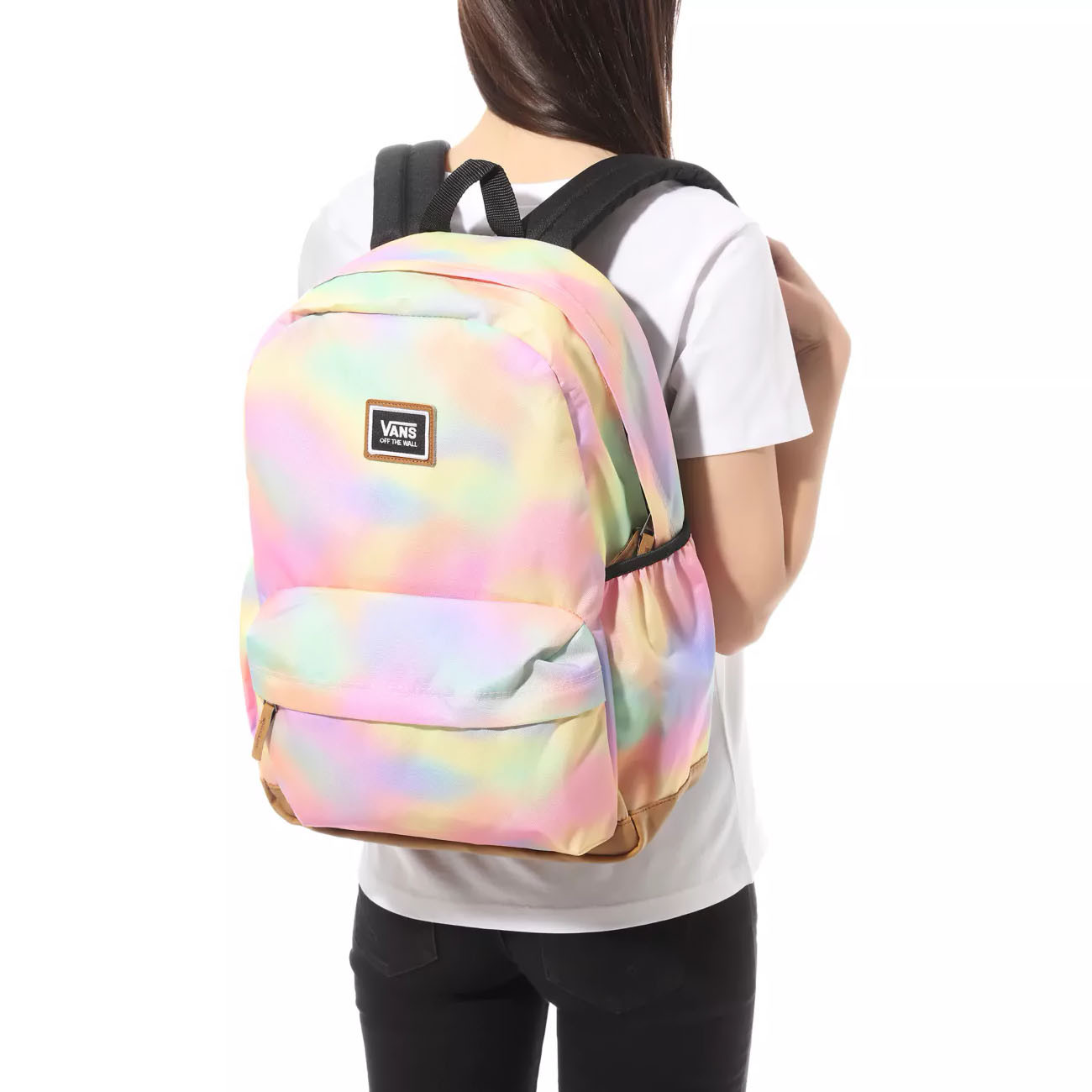 vans realm plus backpack